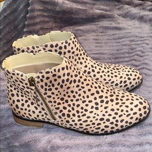 Cat & jack leopard booties